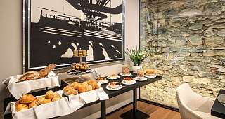 Smart Hotel Binario breakfast